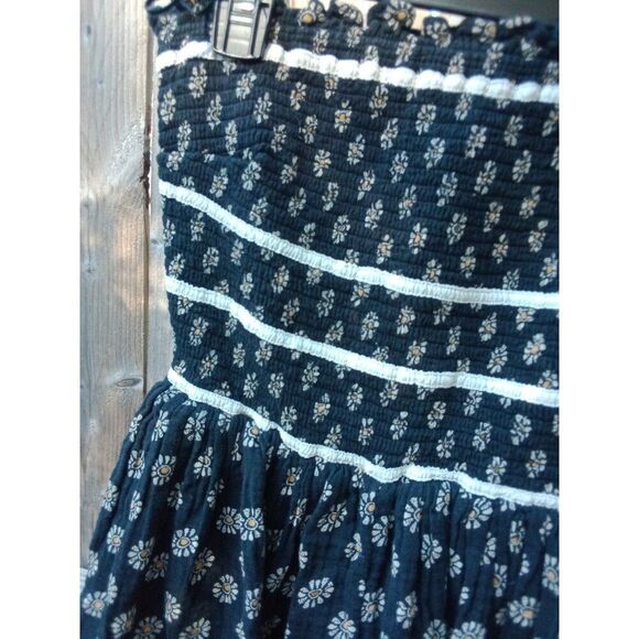 X-Small Free People Romper Daisy Floral Black Tube Top Smocked Back Strapless - Picture 2 of 7